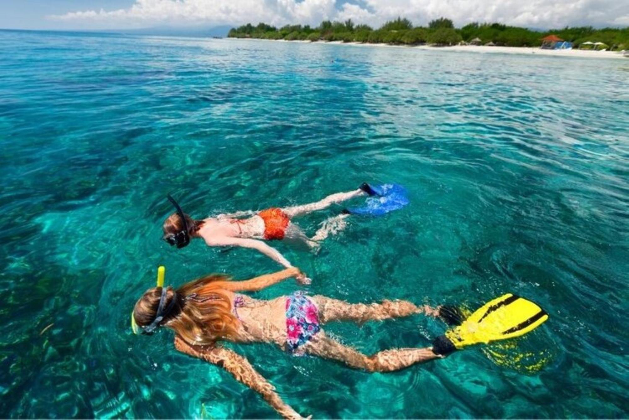 Hotel And Dive Center Roatan Yacht Club French Harbour Bagian luar foto