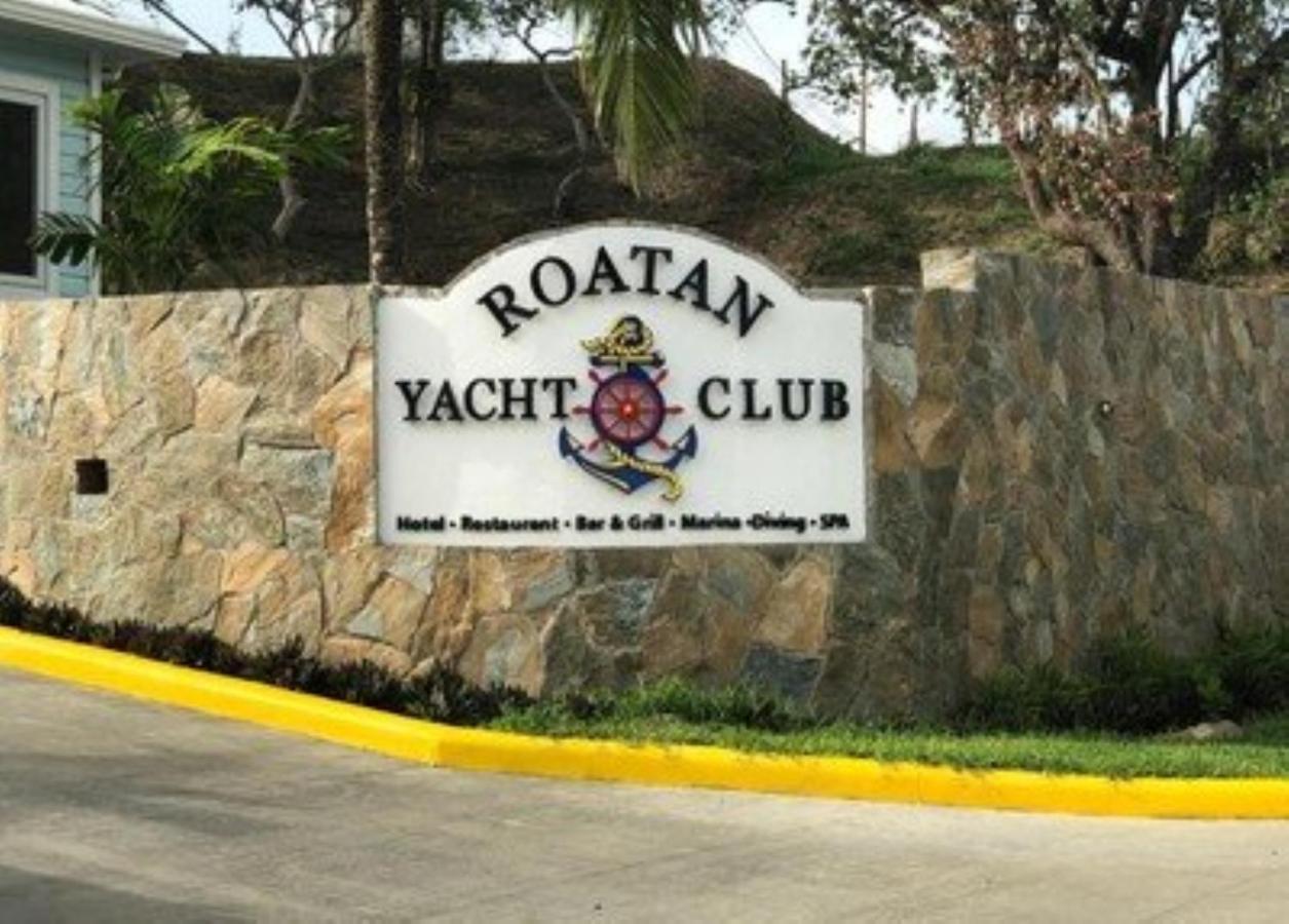 Hotel And Dive Center Roatan Yacht Club French Harbour Bagian luar foto