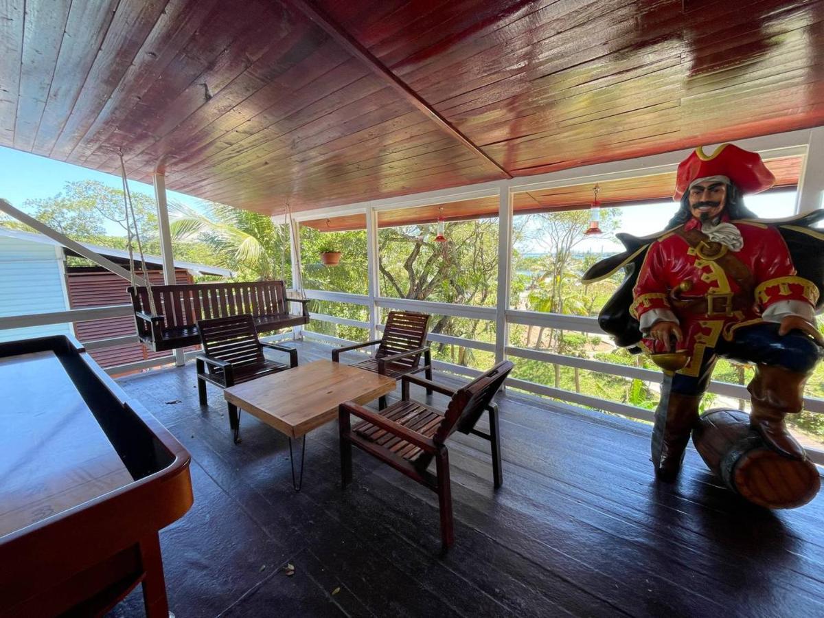 Hotel And Dive Center Roatan Yacht Club French Harbour Bagian luar foto
